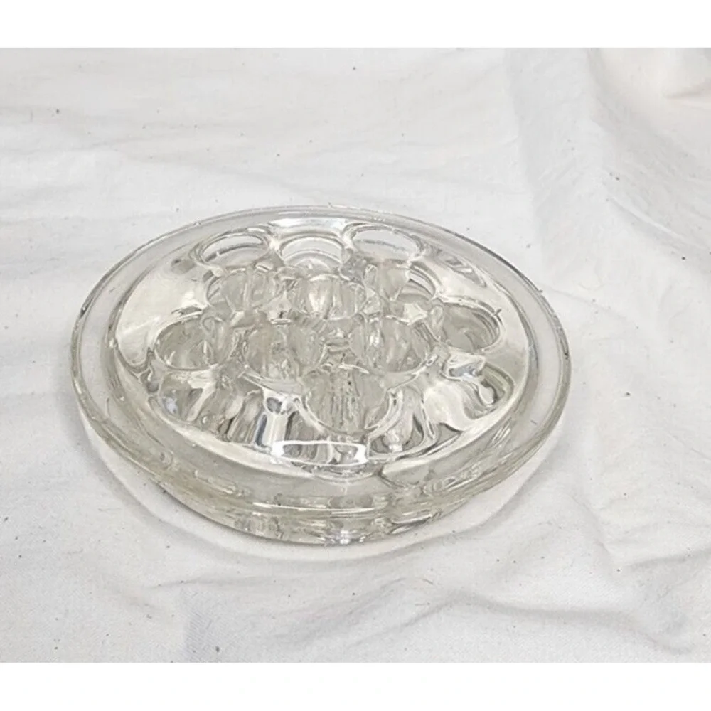 VINTAGE MCM 1950's 11 HOLE CLEAR GLASS FLOWER FROG FLORAL ARRANGEMENT